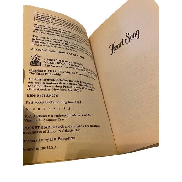 Lot Of 3 VC Andrews Heart Song Tarnished Gold Paperback Book Set Fiction Novel - Picture 7 of 9